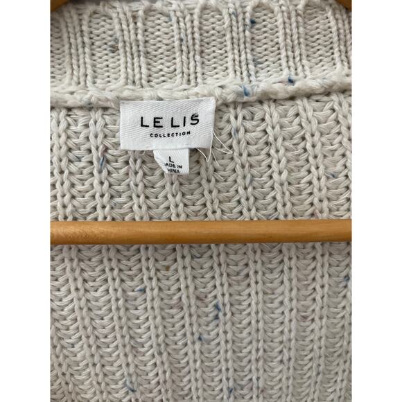 Le Lis Oversized Wool-Blend Cable Knit Cropped V-Neck Cream Sweater Size Large - Picture 4 of 10